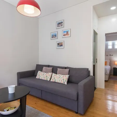 Cozy Flat In The Heart Of Alfama Lissabon