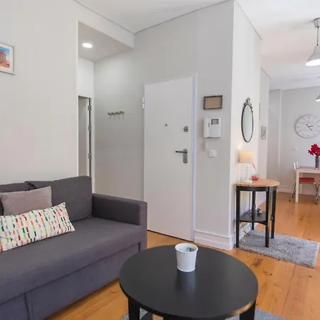 Cozy Flat In The Heart Of Alfama *